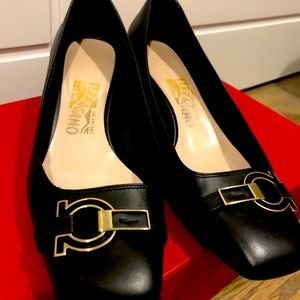 Salvatore Ferragamo Classic Black Leather Pump